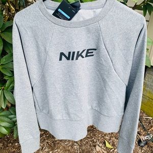 Nike Crewneck NEW